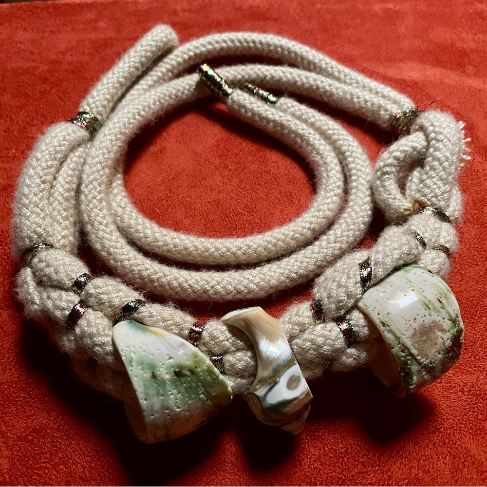 Fabulous VINTAGE 80s SEASHELL Adorned ROPE BELT One-Size Boho Hippie Beach Style